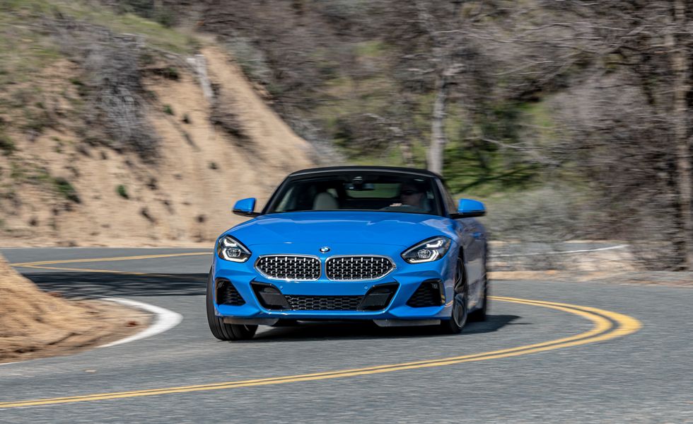 BMW Z4 rent in Dubai
