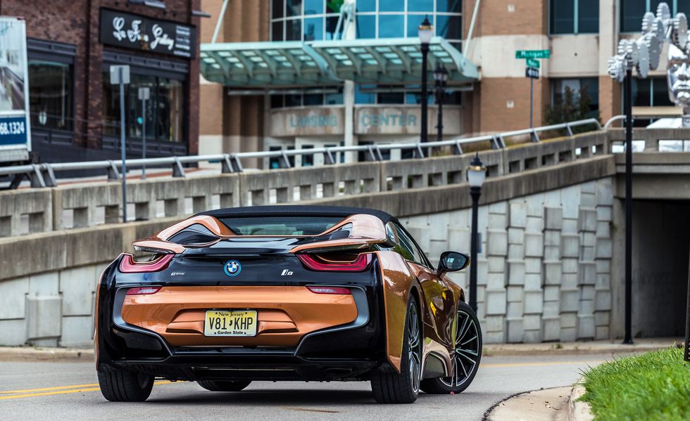 BMW i8 Rent Dubai | Imperial Premium Rent a Car