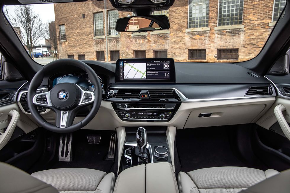 BMW 520 Rent Dubai | Imperial Premium Rent a Car