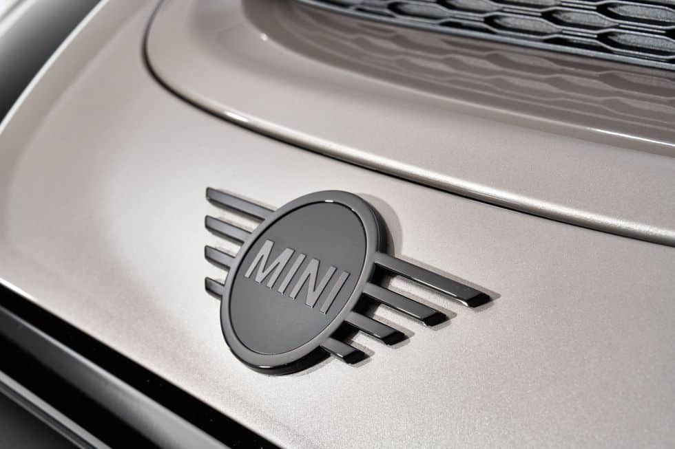 MINI 3 door Hatch Rent Dubai | Imperial Premium Rent a Car