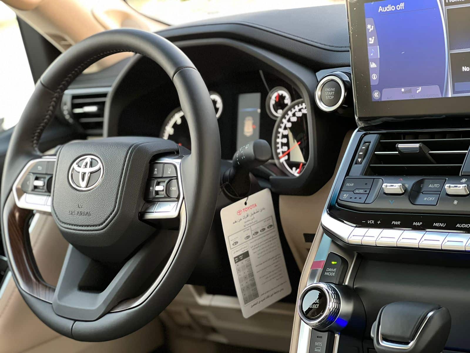 Toyota Land Cruiser rent in Dubai