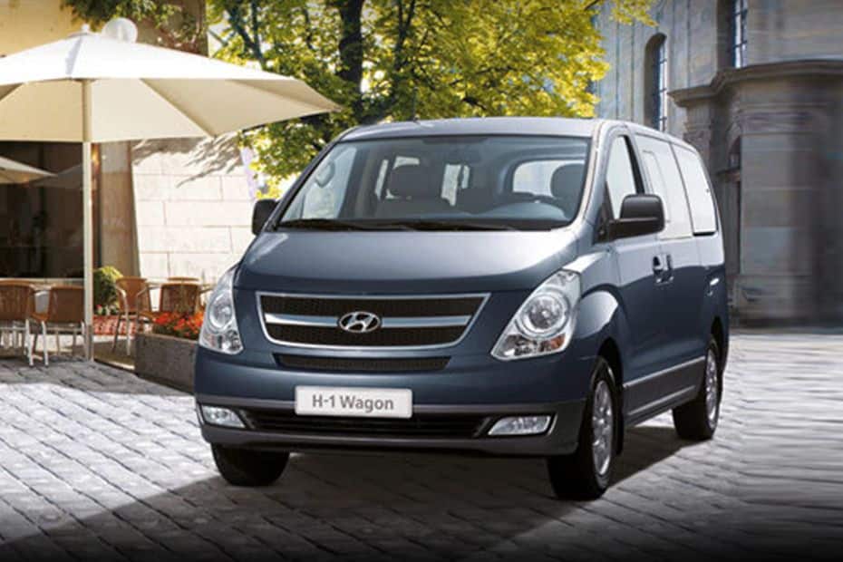 Hyundai H1 9 Passenger VAN Rent Dubai | Imperial Premium Rent a Car