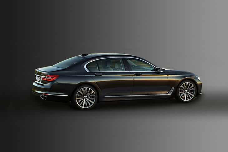 BMW 7 Series Car Rental Dubai