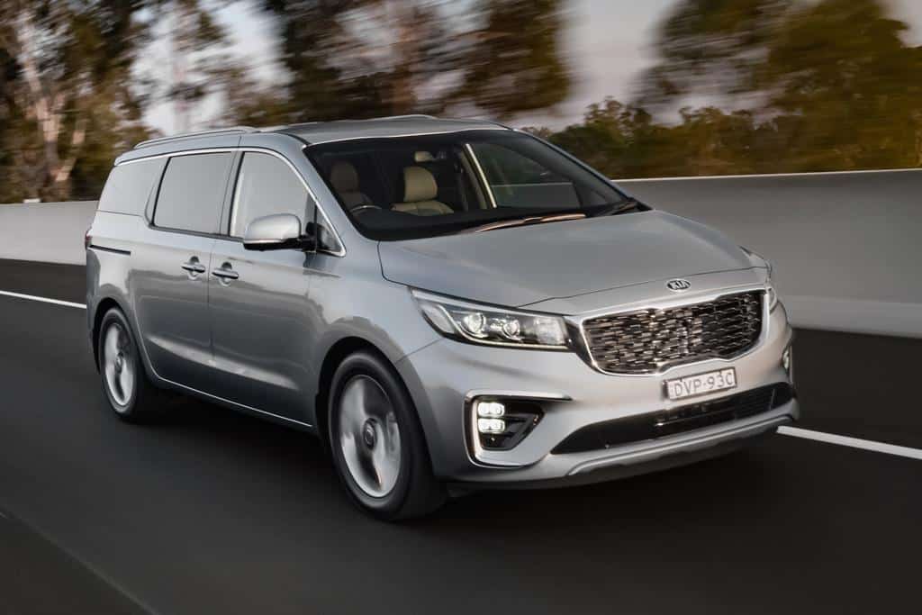 KIA Grand Carnival Minivan Rent Dubai | Imperial Premium Rent a Car