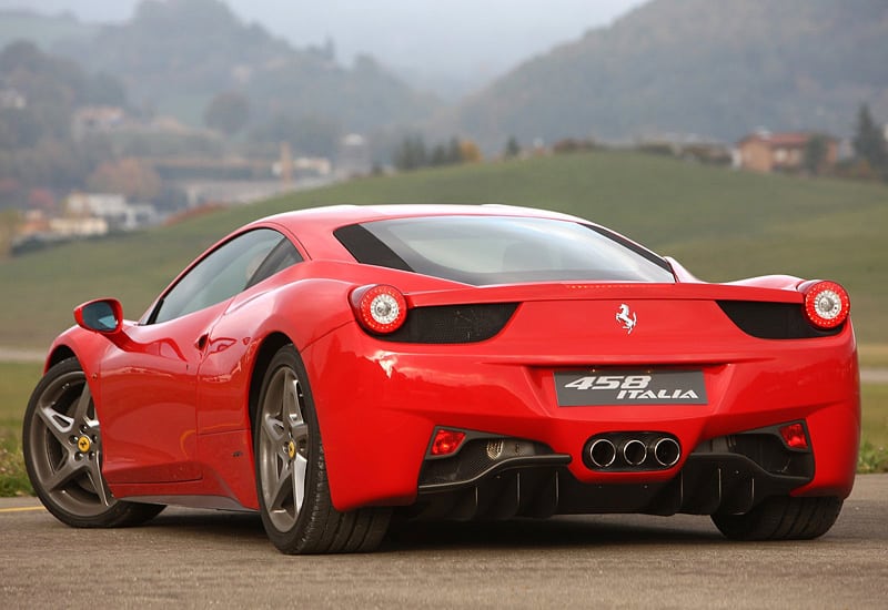 Ferrari Italia 458 Coupe Car on Rent in Dubai