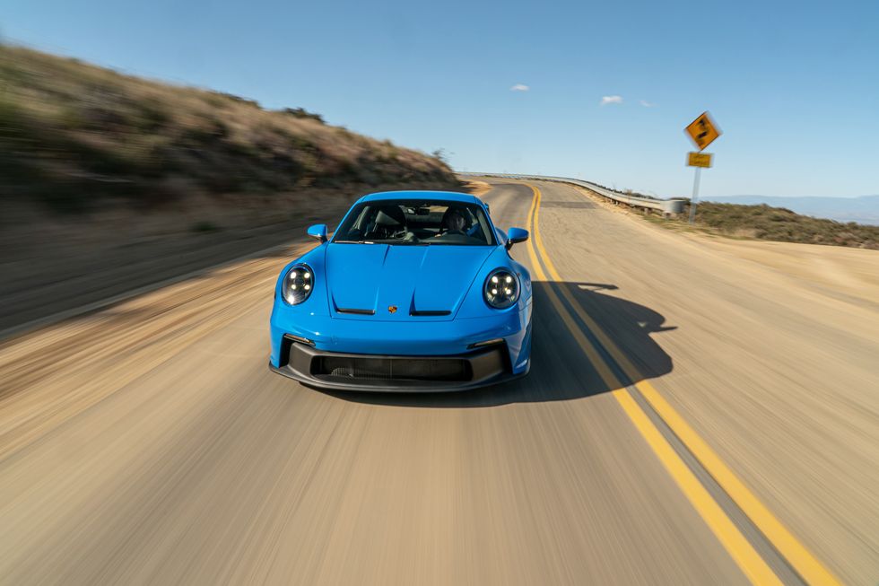 Porsche 911 GT3 Rent in Dubai