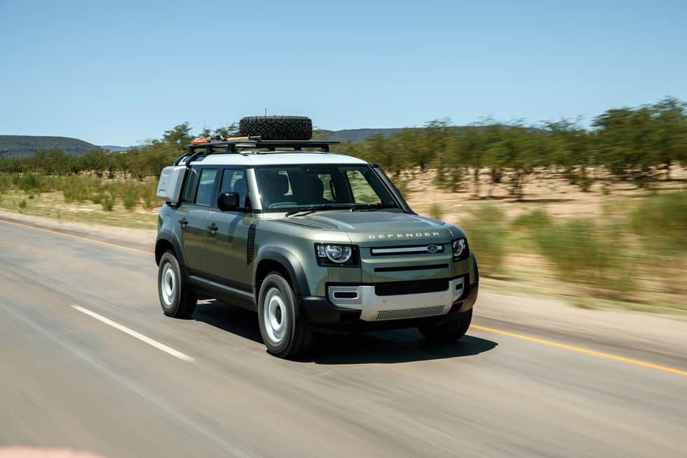 Land Rover Defender Rent Dubai | Imperial Premium Rent a Car