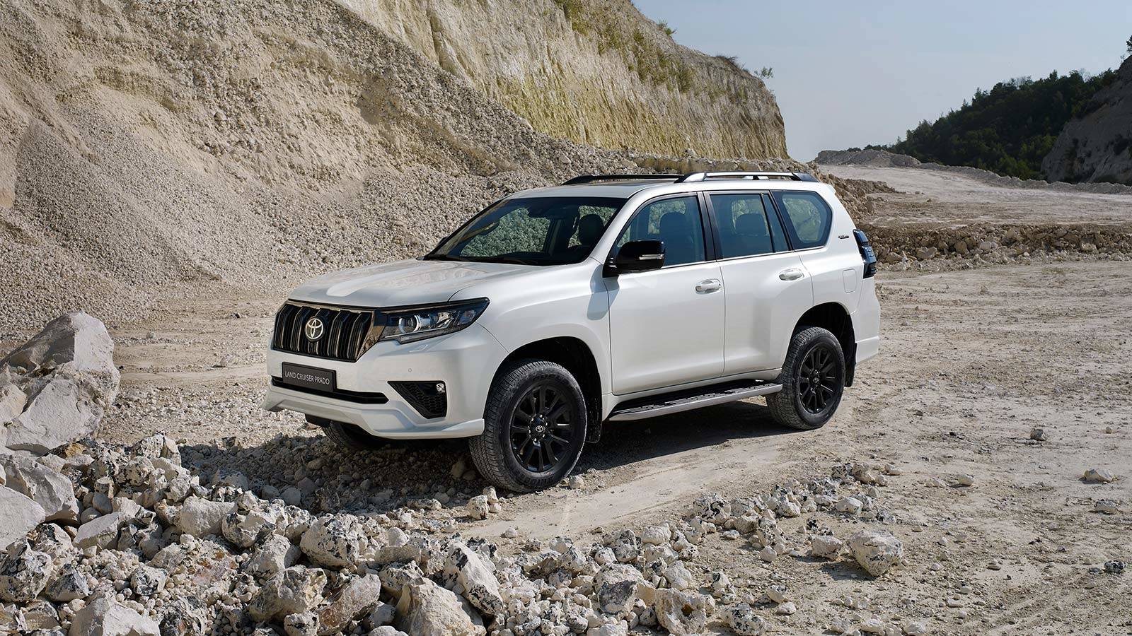 Toyota Land Cruiser Prado Rent Dubai | Imperial Premium Rent a Car