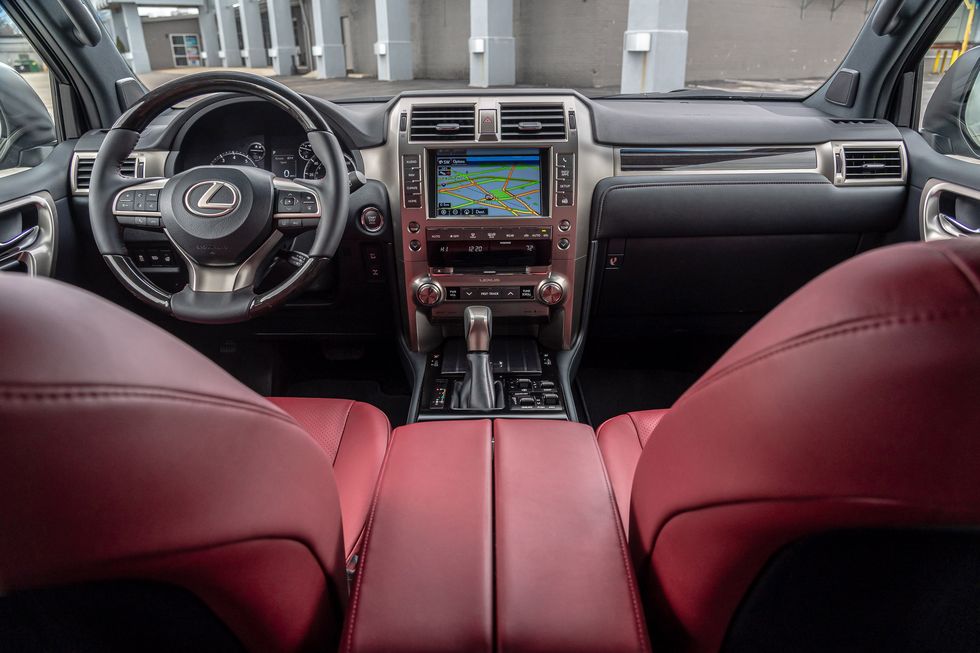 Lexus GX460 Rent Dubai | Imperial Premium Rent a Car