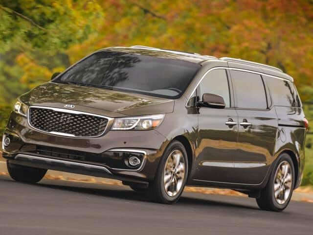 KIA Sedona Minivan Rent Dubai | Imperial Premium Rent a Car