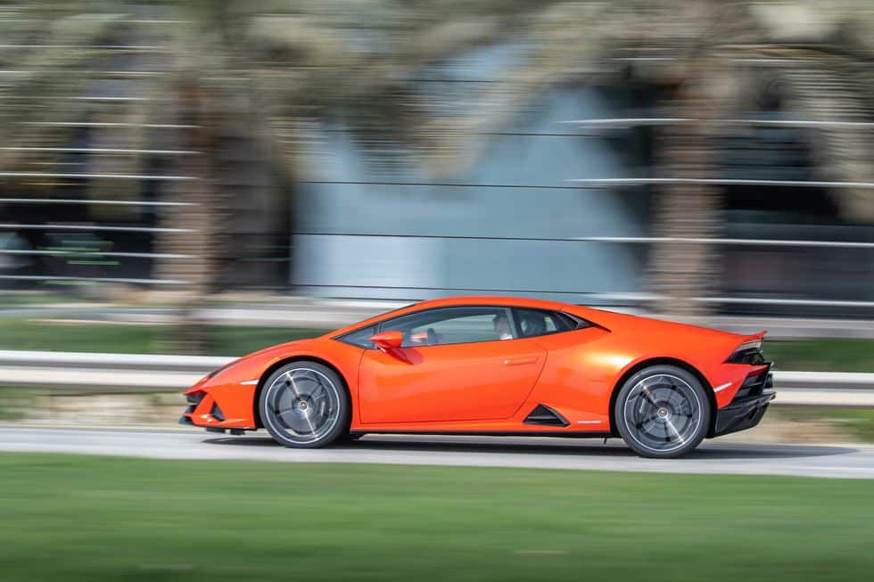 Lamborghini Huracan EVO Rent in Dubai