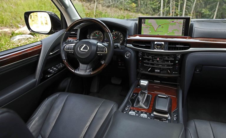 Lexus LX570 Rent Dubai | Imperial Premium Rent a Car