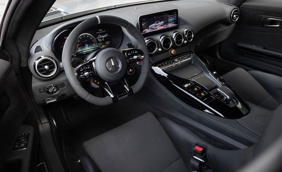 Mercedes Benz GT63R AMG Rent Dubai | Imperial Premium Rent a Car