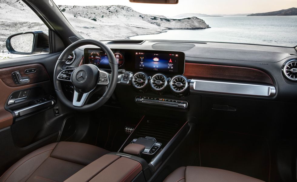 Mercedes Benz GLB250 Rent Dubai | Imperial Premium Rent a Car