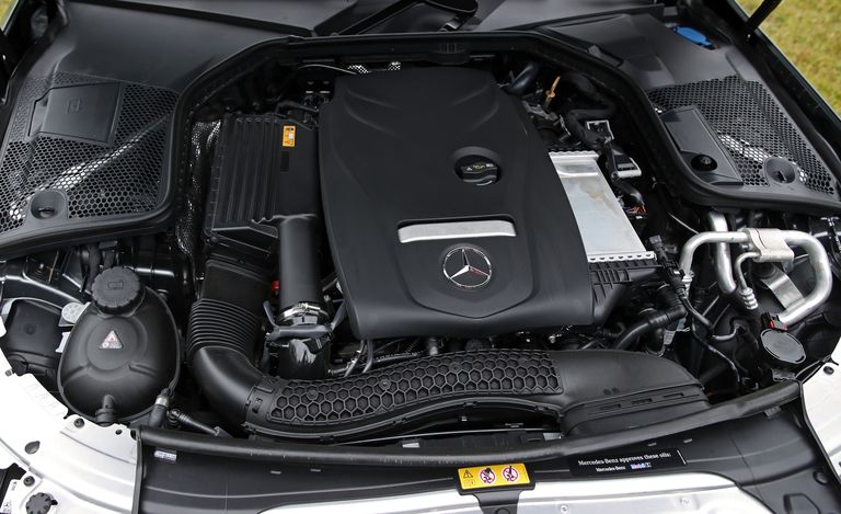 Mercedes Benz C300 Cabrio Rent Dubai | Imperial Premium Rent a Car