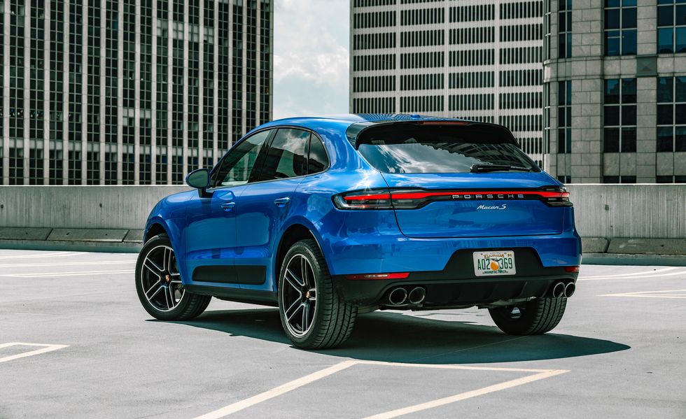 Porsche Macan Rent Dubai | Imperial Premium Rent a Car