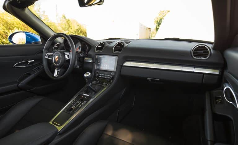 Porsche 718 Boxster S Rent Dubai | Imperial Premium Rent a Car