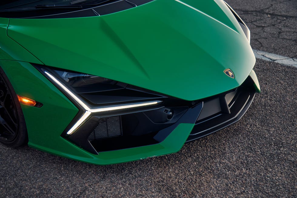 Lamborghini Revuelto Rent Dubai | Imperial Premium Rent a Car